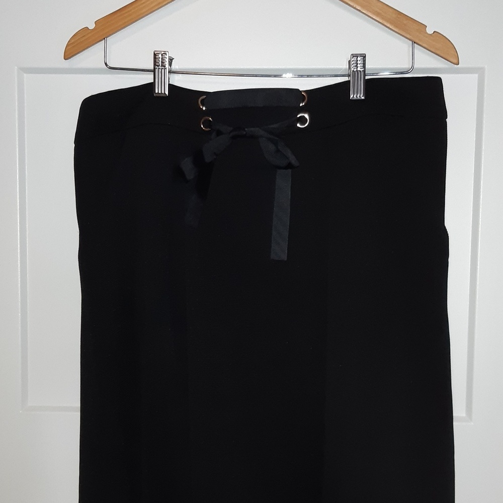 Black Yumi Skirt with tie front